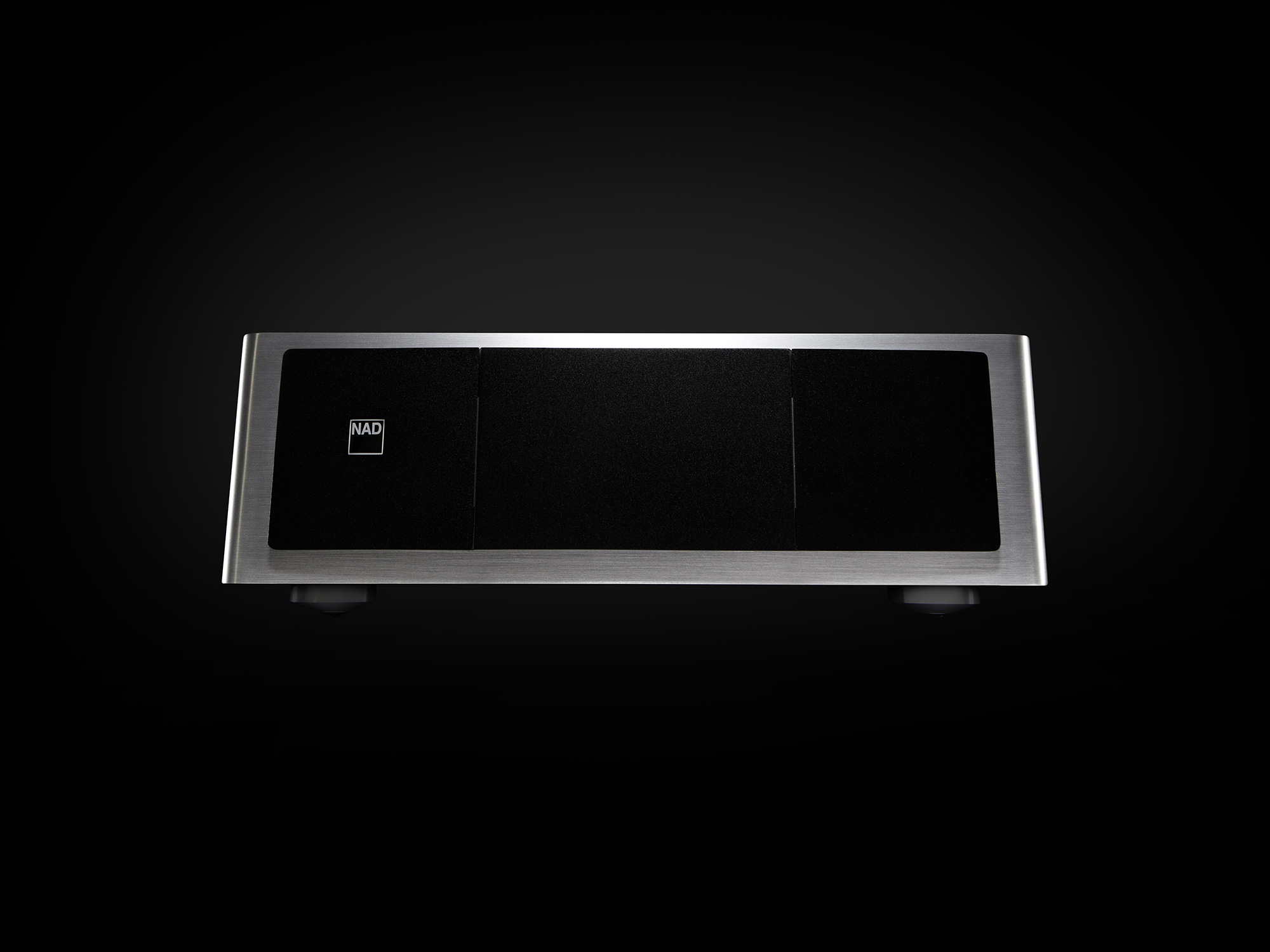 NAD-M28-Front-Amplifier